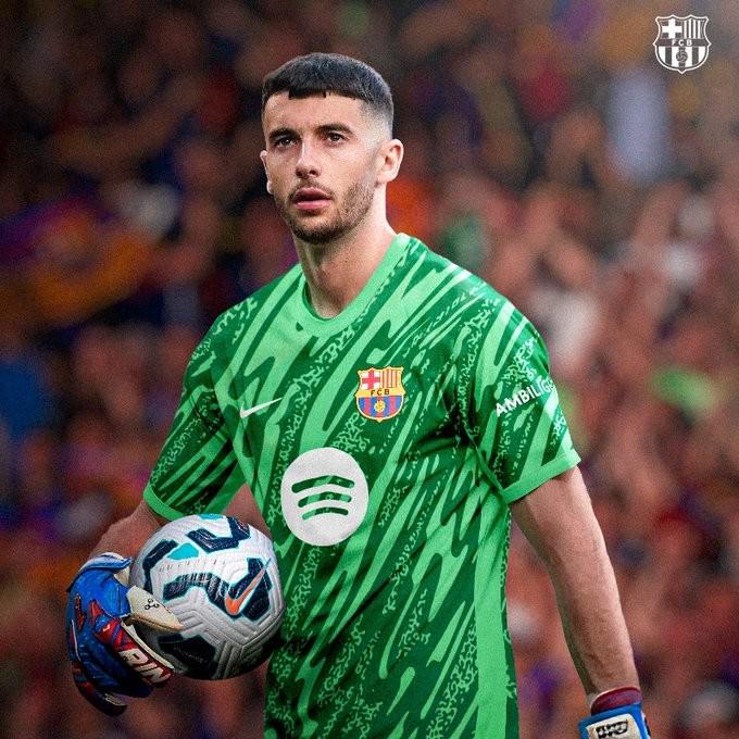 判为止, 系球员本人, 注册霍安