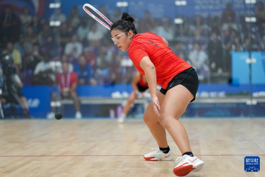 雷耶丝, 巴里奥斯 雷耶丝, 巴里奥斯