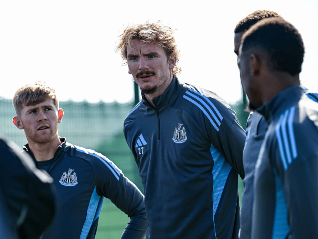 特拒绝拜仁, 所以更衣室